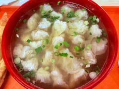 -张阿三馄饨店