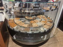 -Laderach 莱德拉(上海环贸iapm店)