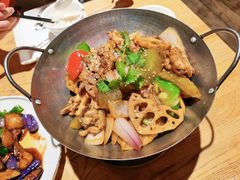 -吴越荣记苏州菜·松鼠桂鱼100%活鱼现做(斜塘老街店)