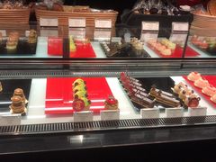 -Salon de The de Joel Robuchon(外滩18号店)