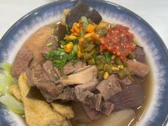 -府广阿婆牛杂