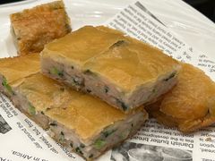 脆皮虾肉小棠菜-新南华大酒店(长寿店)