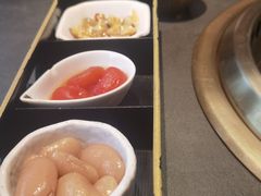 -铭牛烧肉·和牛海鲜自助(高新月牙湖店)