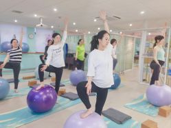 -爱尔乐美孕产瑜伽·普拉提