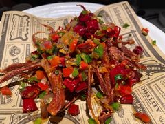 鸭舌-乔街深夜食堂·小龙虾·高压锅生蚝(杭州总店)