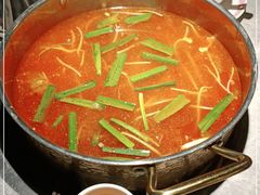 -野山舂·贵州现舂酸汤牛肉(民生路店)
