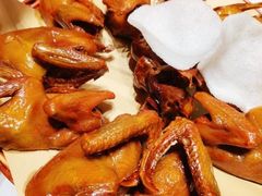-鸽子侯·家宴·平价海鲜(市图书馆店)