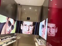 -吴良材眼镜(南翔印象城MEGA店)
