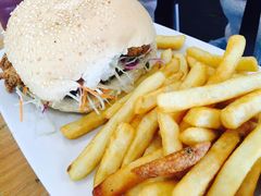 -12 Rocks Beach Bar Cafe