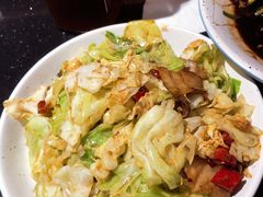 手撕包心菜-老头儿油爆虾·知味杭州(爱琴海购物中心)