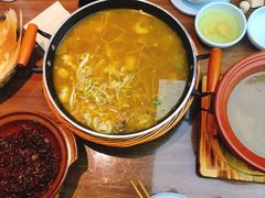 锅边馍馍-有红鸡毛店·川菜(建设路店)