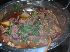 -大众跷脚牛肉馆·非遗传承单位(峨眉山店)