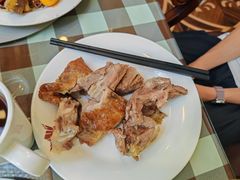 -丝路天山酒店(国际大巴扎店)