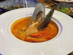 冬阴功汤-Golden Lily河内巴黎法越料理餐厅(建国西路店)