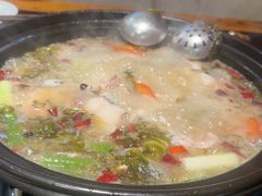 -小饕荟雅安贡椒鱼鲜馆(广福桥店)
