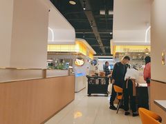 -享遇.锅姥姥牛排海鲜自助(小寨店)