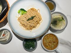 -馋三尺蟹粉小笼(人民广场店)