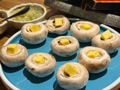 黄油白蘑菇-炼火烤肉店