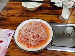 -周良天山牛杂城(天山路总店)