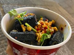 -黑色经典臭豆腐·湖南特产(坡子街店)