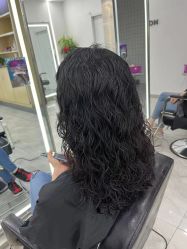 -Coo Hair salon