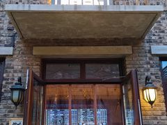 -麦落精酿啤酒餐吧(先农大院店)