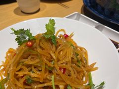 -关东小磨东北菜(上海长风大悦城店)