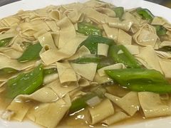 -东北菜冰城一家人