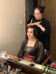-盘子女人坊生日照·摄影馆(华强店)
