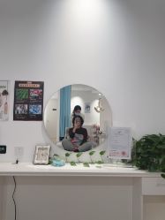 点击看大图 -舒欣头疗·俏丝谧语 白发脱发专业护理