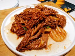 爆炒腰花-闫府私房菜·百年鲁菜(恒隆店)