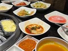 -木槿花韩式炭烤·熟成肉工坊(孙文东路店)