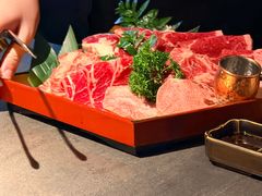 -铭牛烧肉·和牛海鲜自助(高新月牙湖店)