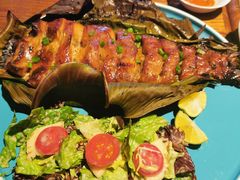 蕉叶柠檬烤清江鱼-中8楼风尚云南菜(颐堤港店)