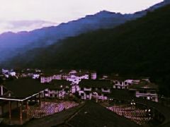 -硗碛藏寨·神木垒景区