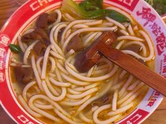 -秤砣砣·湖南粉面馆(青年路店)