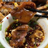 长沙人才懂… 这种路边搭棚的店才是真的好吃！