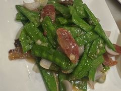 荷兰豆炒腊肉-金鼎轩(方庄店)