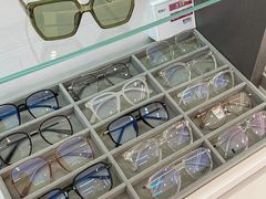 -华北眼镜城(站前街店)