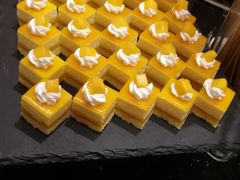 -上海西藏大厦万怡自助餐厅(徐汇店)