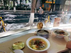 -面道赞宁海海鲜面(迎凤街店)