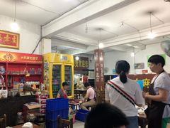 等位区-小向麻辣烫(天街总店)