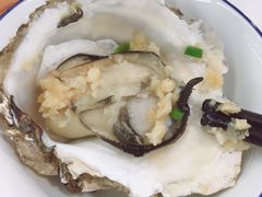 蒜蓉蒸生蚝-明记海鲜大排档(巽寮湾店)