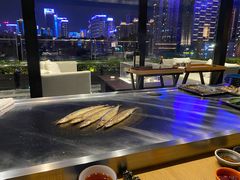 -丽思卡尔顿·炙焰·铁板烧餐厅