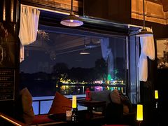 -东岸Cafe 爵士俱乐部