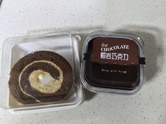 -云朵上的鱼(莘庄店)