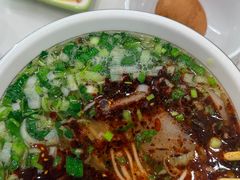 -伊穆祥牛肉面总店·清真