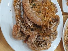 -鹏城人家海鲜酒家·23年老字号(较场尾店)