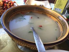 -天天向上素食餐厅(五台山店)