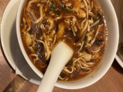酸辣汤-鼎泰丰(国金中心店)